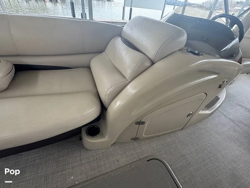 Slide: The Image of Regency 254 DL3 2016 - 16227783