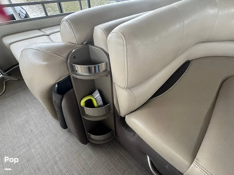 Slide: The Image of Regency 254 DL3 2016 - 16228269