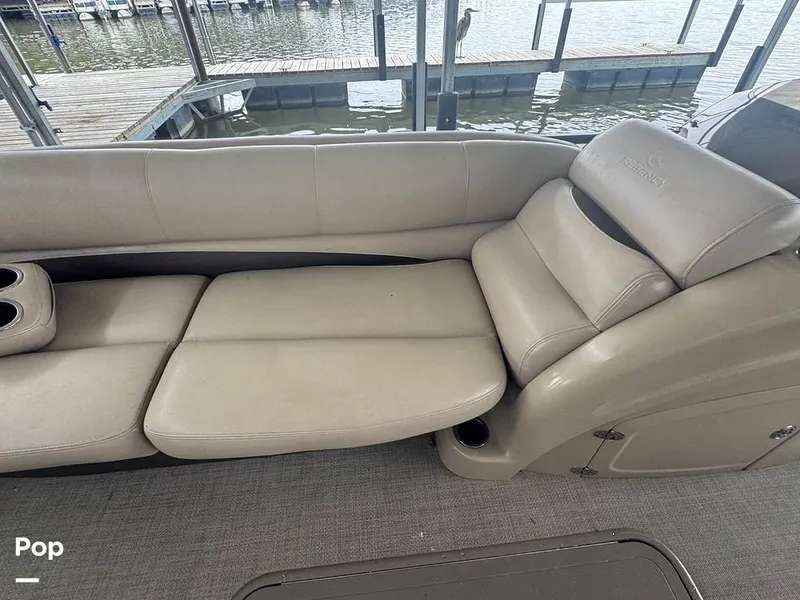 Slide: The Image of Regency 254 DL3 2016 - 16228296