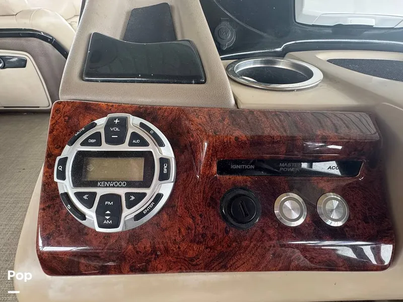 Slide: The Image of Regency 254 dl3 2017 - 16228304