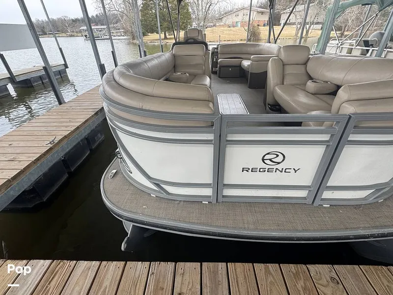 Slide: The Image of Regency 254 dl3 2017 - 16227738