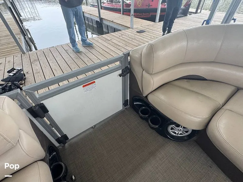 Slide: The Image of Regency 254 dl3 2017 - 16227737