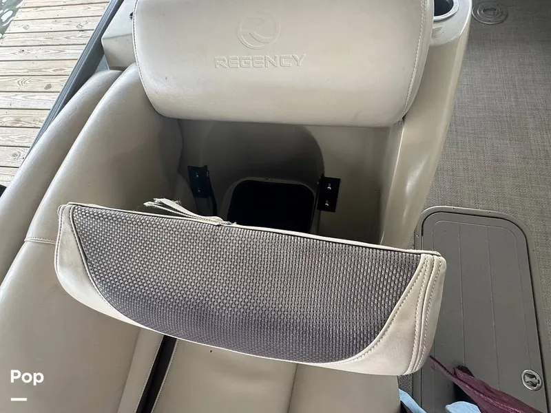 Slide: The Image of Regency 254 dl3 2017 - 16227787