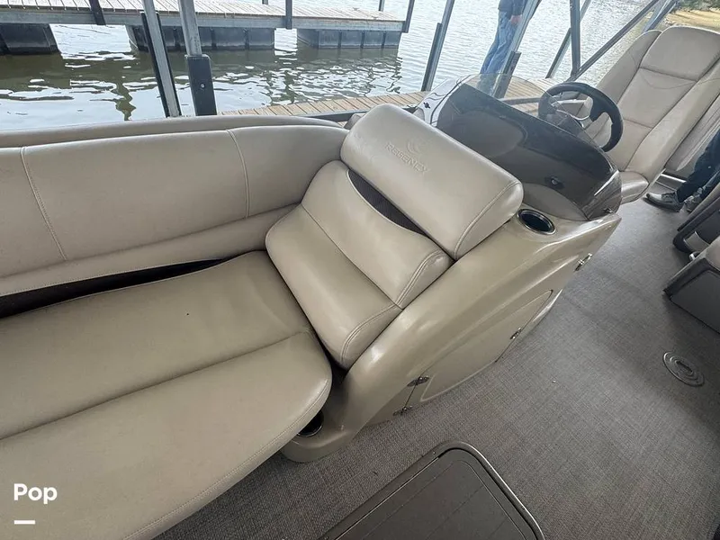 Slide: The Image of Regency 254 dl3 2017 - 16228242