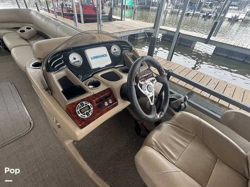 Slide: The Image of Regency 254 dl3 2017 - 16228244