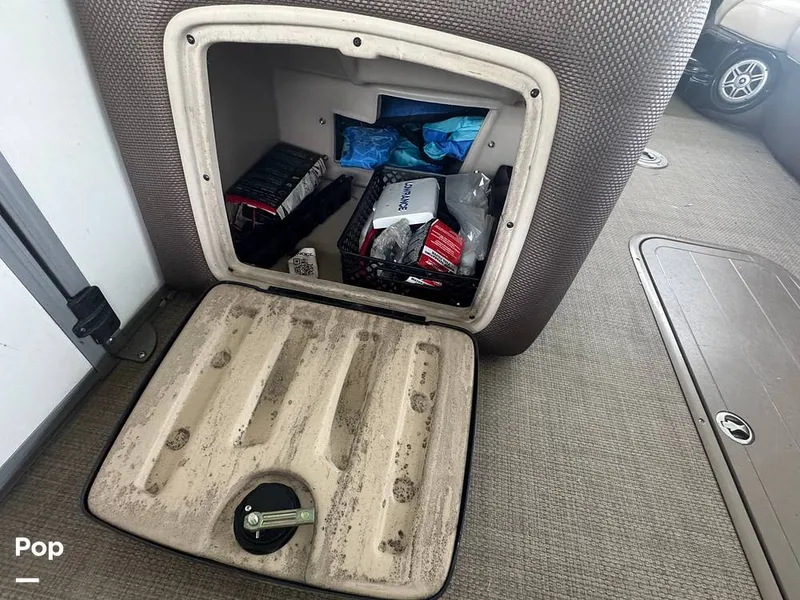 Slide: The Image of Regency 254 dl3 2017 - 16228260