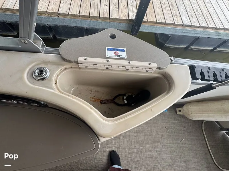 Slide: The Image of Regency 254 dl3 2017 - 16228271