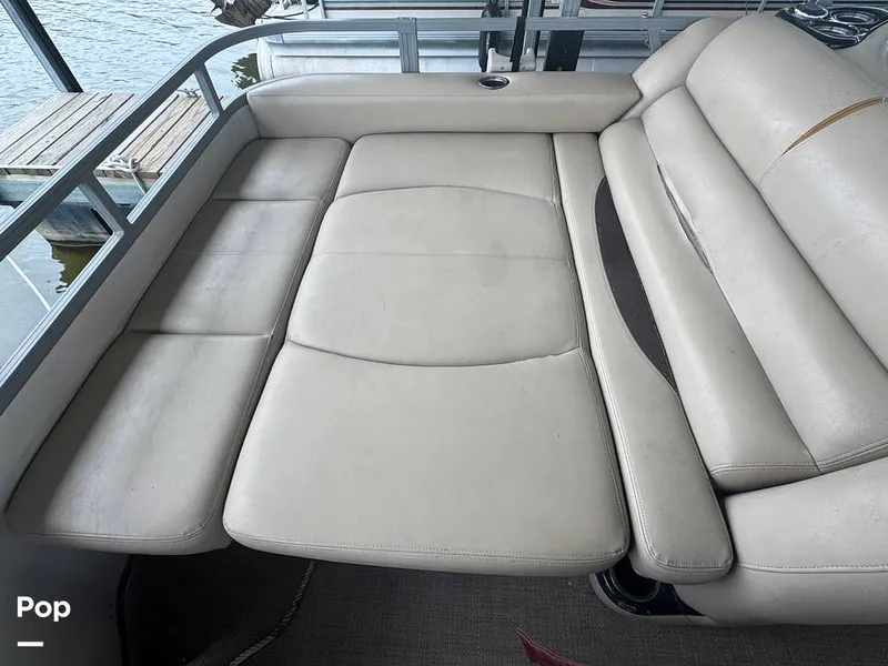 Slide: The Image of Regency 254 dl3 2017 - 16228284