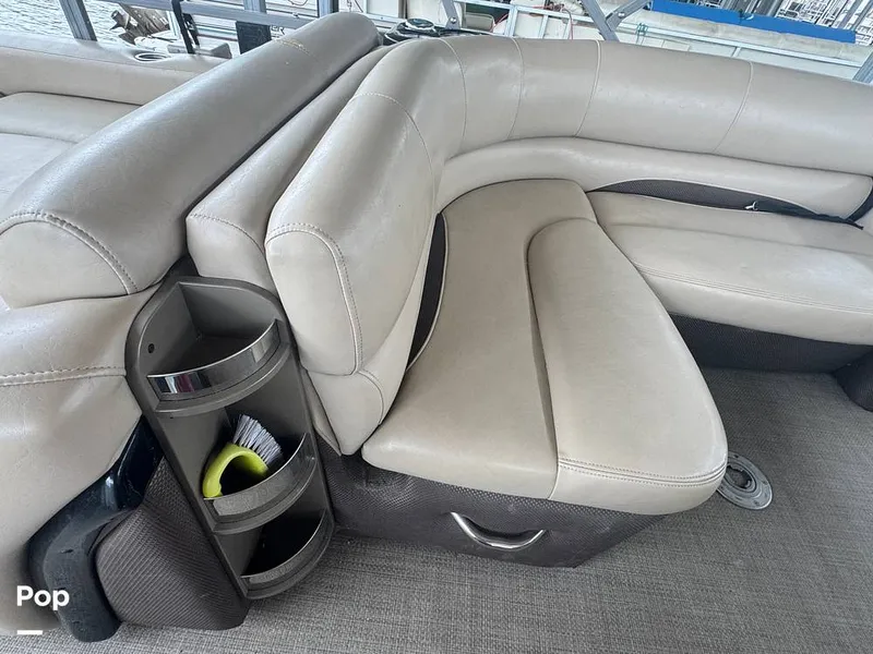 Slide: The Image of Regency 254 dl3 2017 - 16228286