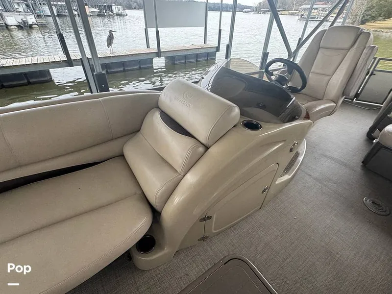 Slide: The Image of Regency 254 dl3 2017 - 16228295