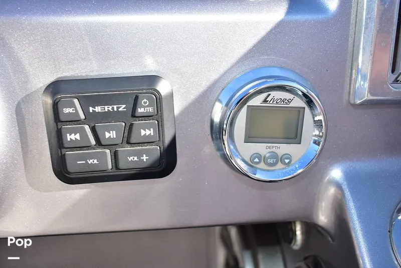 Slide: The Image of Conquest Boss Cat 2007 - 16112392