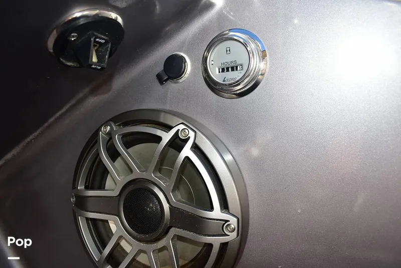 Slide: The Image of Conquest Boss Cat 2007 - 16112396