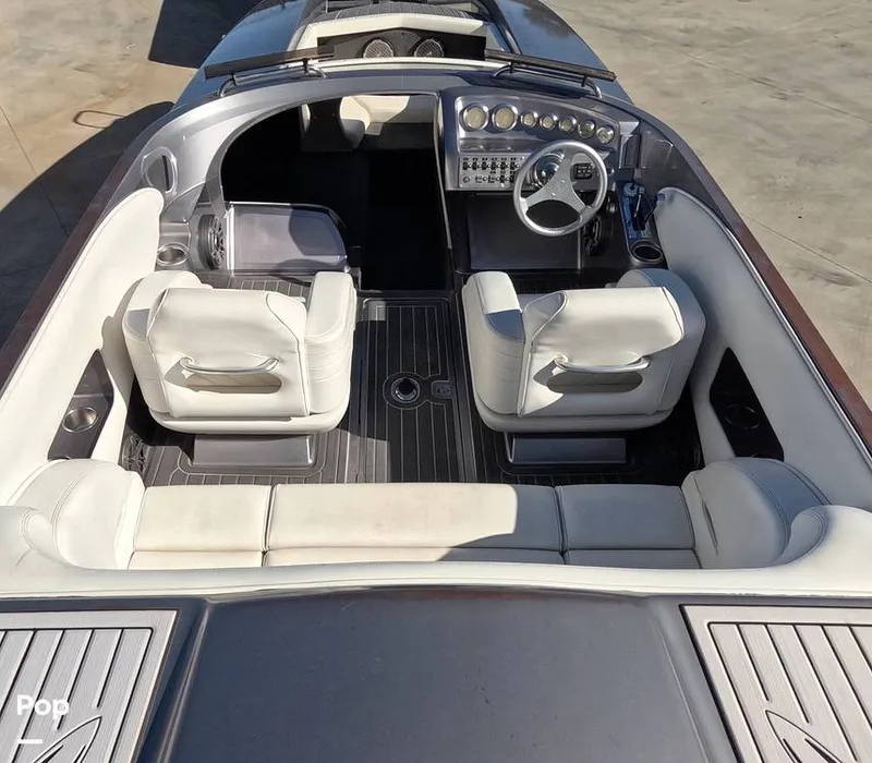 Slide: The Image of Conquest Boss Cat 2007 - 16112367