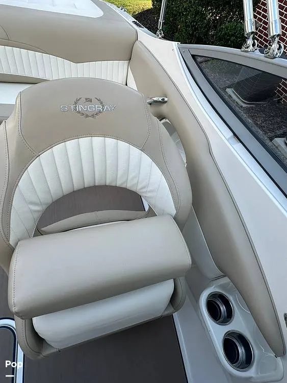 Slide: The Image of Stingray 198LX 2015 - 15860246