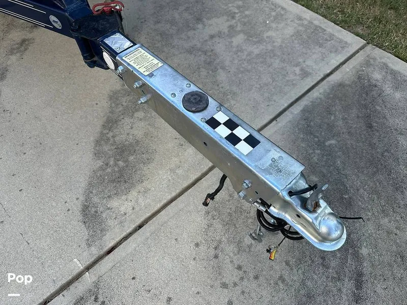 Slide: The Image of Stingray 198LX 2015 - 15860287