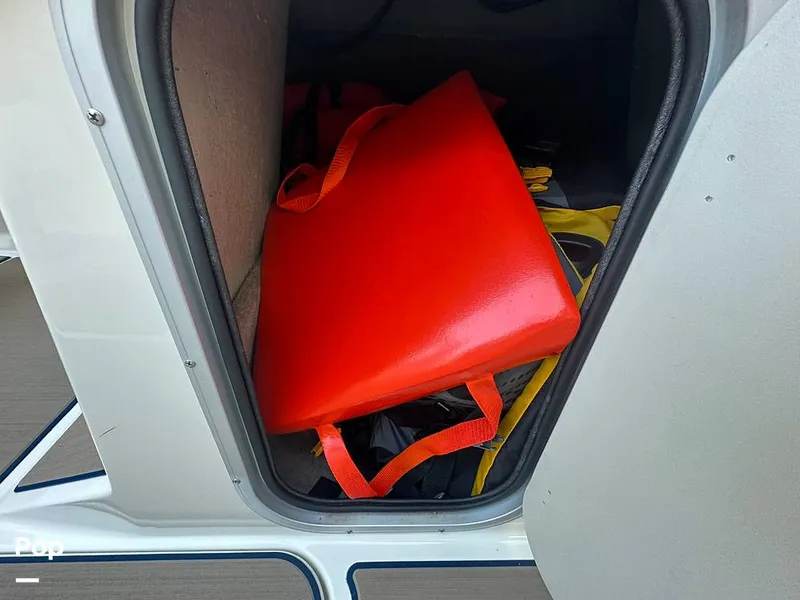 Slide: The Image of Stingray 198LX 2015 - 15860231