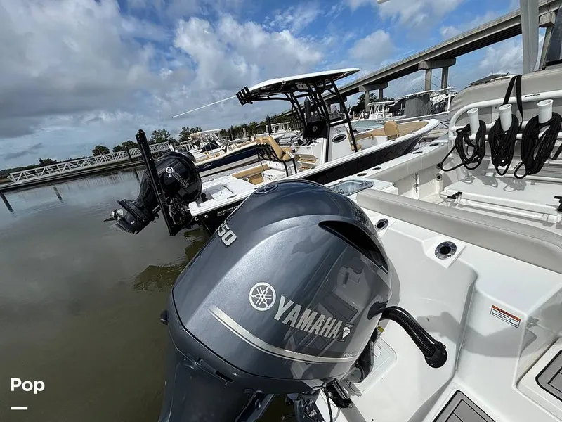 Slide: The Image of Sea Fox 228 Commander 2021 - 15925002