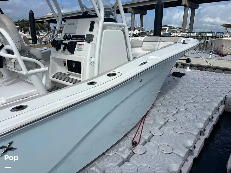 Slide: The Image of Sea Fox 228 Commander 2021 - 15925005