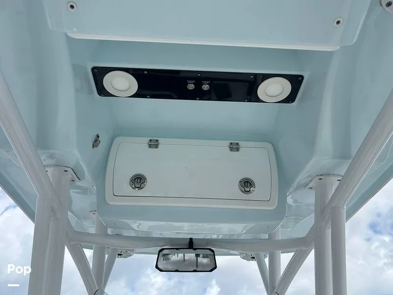 Slide: The Image of Sea Fox 228 Commander 2021 - 15925086