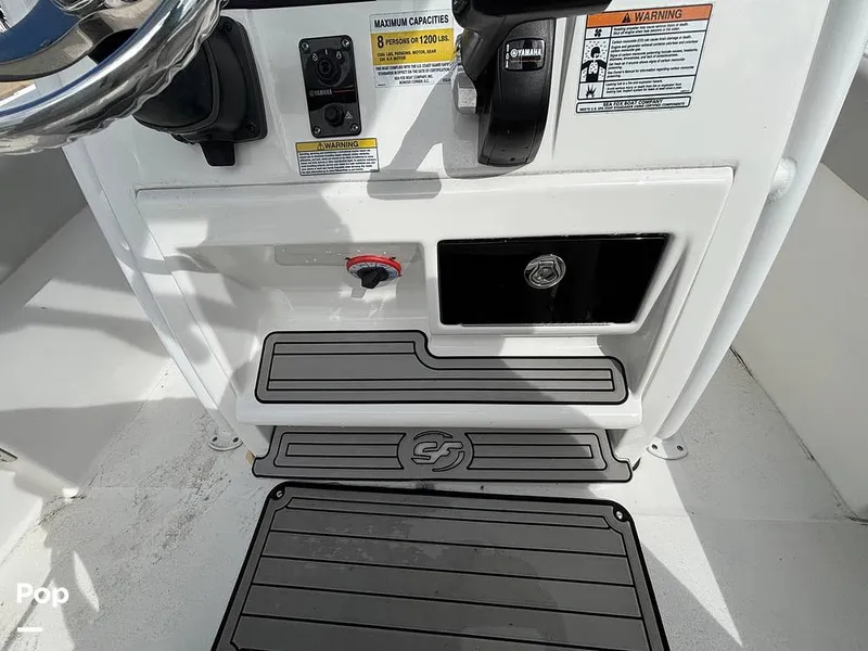 Slide: The Image of Sea Fox 228 Commander 2021 - 15925095