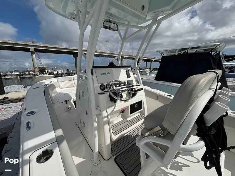 Slide: The Image of Sea Fox 228 Commander 2021 - 15925116