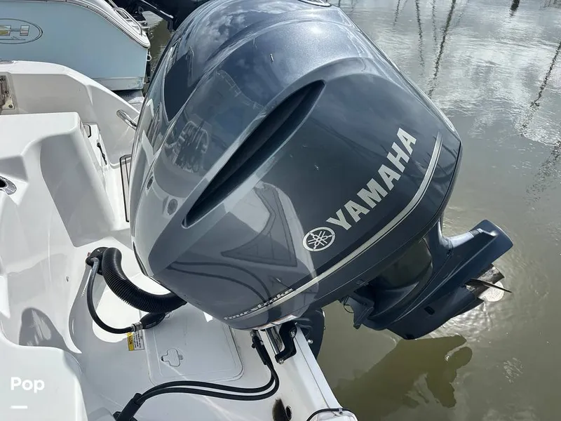 Slide: The Image of Sea Fox 228 Commander 2021 - 15925119