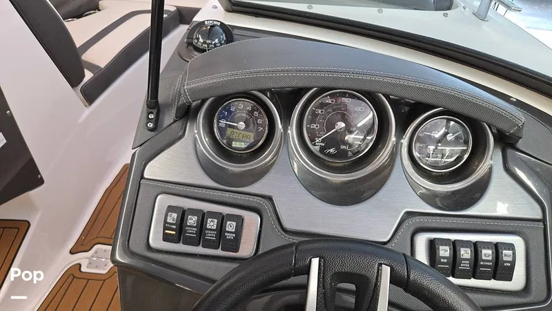 Slide: The Image of Monterey 218SS 2018 - 15898271