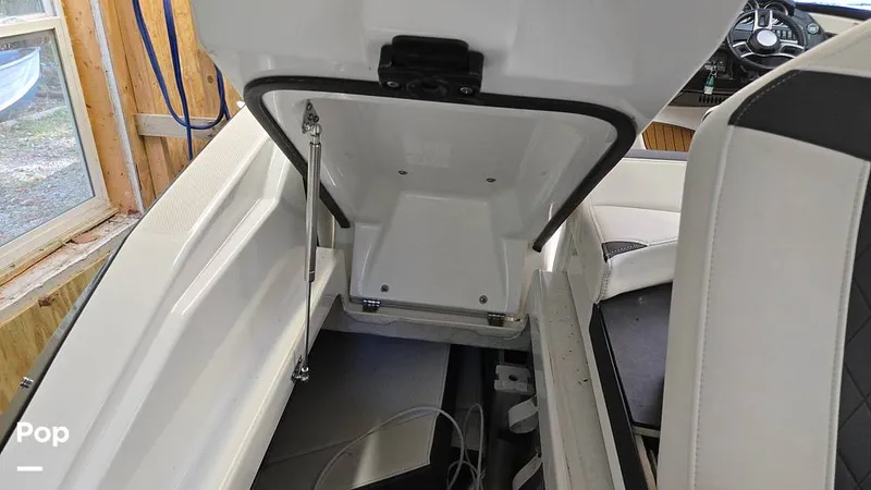 Slide: The Image of Monterey 218SS 2018 - 15898314