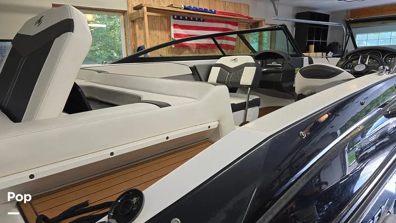 Slide: The Image of Monterey 218SS 2018 - 15898323