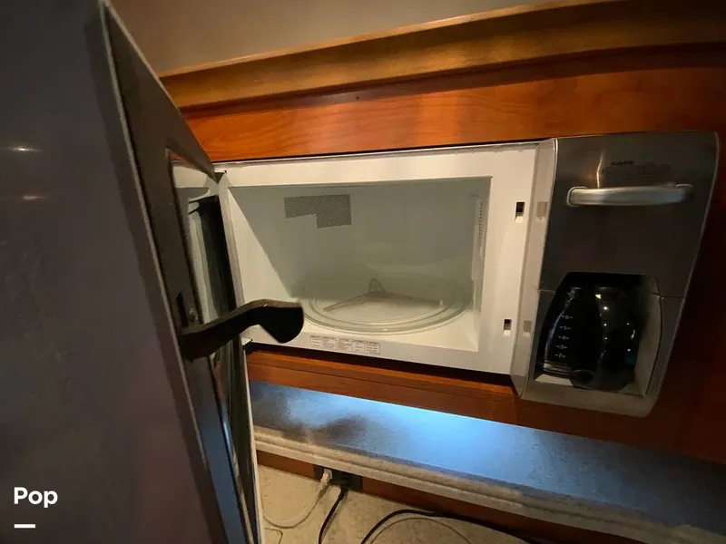 Slide: The Image of Rinker 350 Express Cruiser 2007 - 15939266