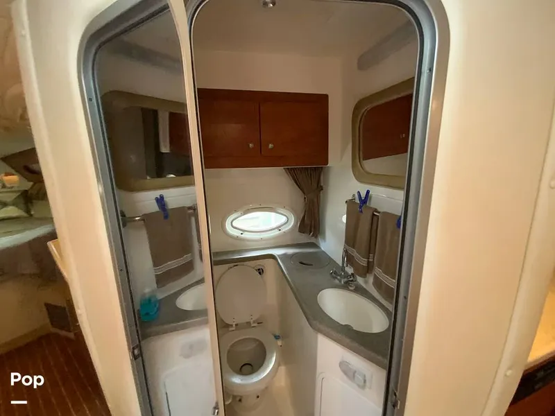 Slide: The Image of Rinker 350 Express Cruiser 2007 - 15939275