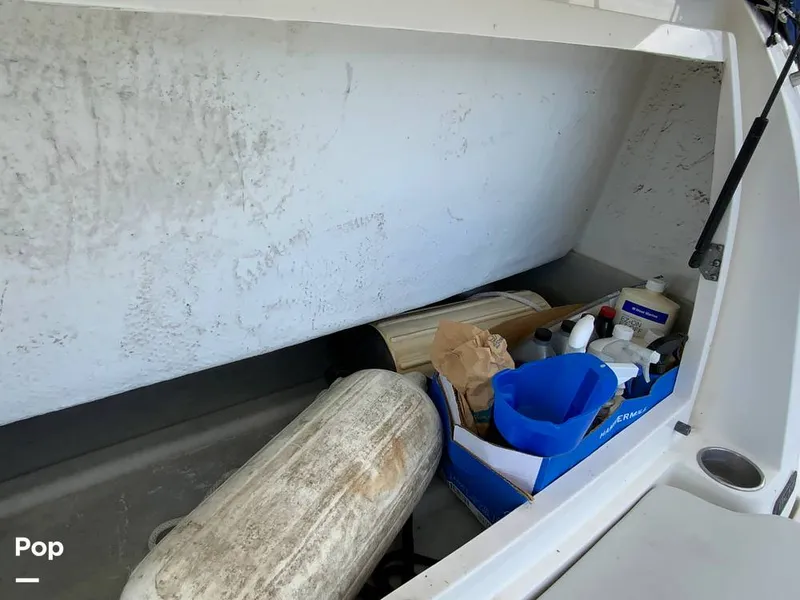 Slide: The Image of Rinker 350 Express Cruiser 2007 - 15939295