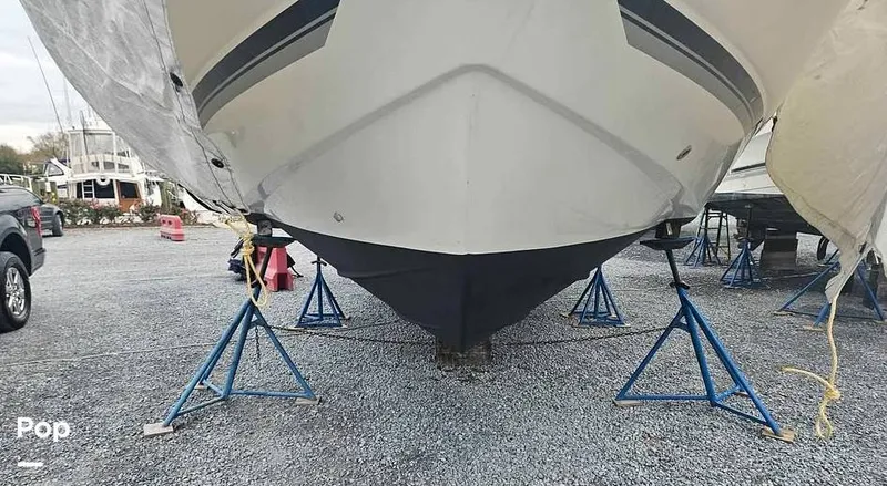 Slide: The Image of Rinker 350 Express Cruiser 2007 - 15829793