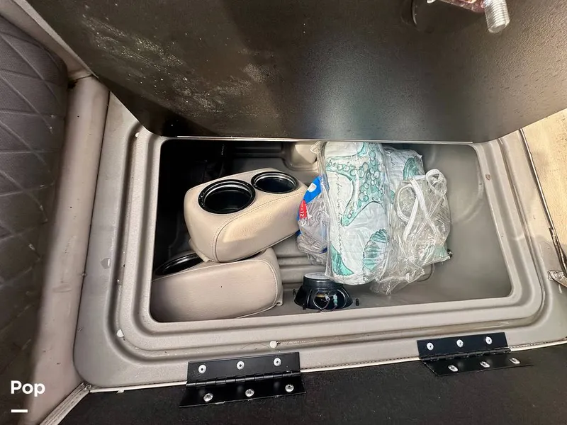 Slide: The Image of Built-in Cooler - 15833582