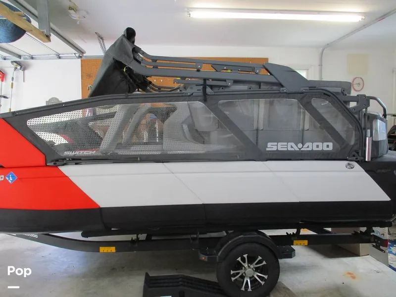 Slide: The Image of Sea-Doo Switch Sport 18 2023 - 15846369