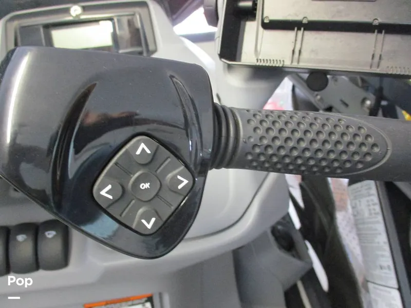 Slide: The Image of Sea-Doo Switch Sport 18 2023 - 15846418