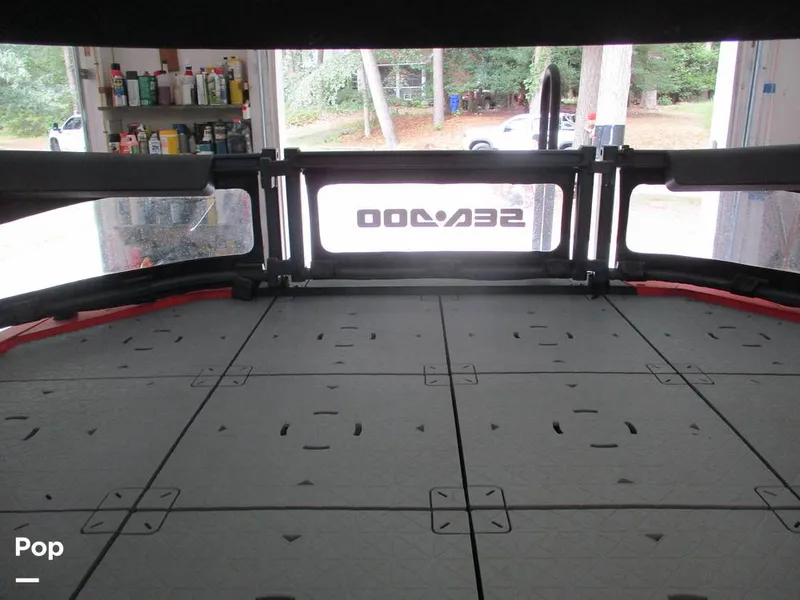 Slide: The Image of Sea-Doo Switch Sport 18 2023 - 15846425