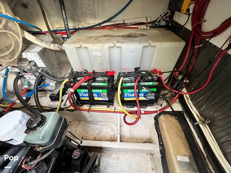 Slide: The Image of Maxum 2700 SCR 2002 - 15883961