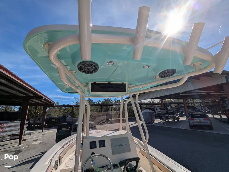 Slide: The Image of Hard Top - 16042980