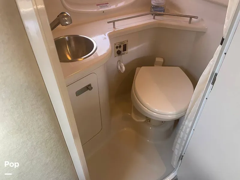 Slide: The Image of Sea Ray 280 sundancer 2010 - 15913550