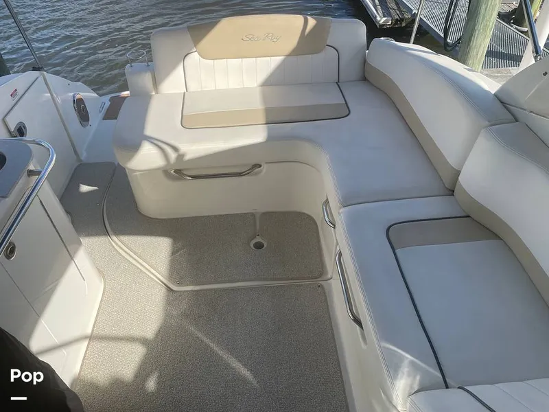 Slide: The Image of Sea Ray 280 sundancer 2010 - 15913510