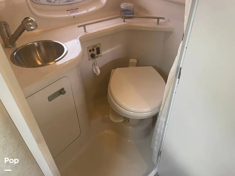 Slide: The Image of Sea Ray 280 sundancer 2010 - 15913548