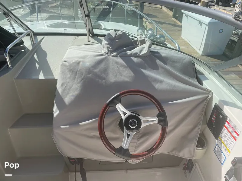 Slide: The Image of Sea Ray 280 sundancer 2010 - 15913573