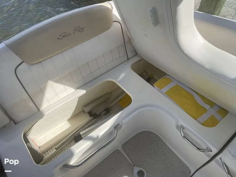 Slide: The Image of Sea Ray 280 sundancer 2010 - 15913576