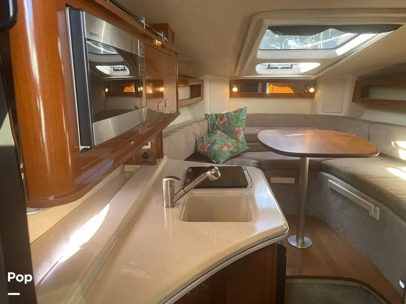 Slide: The Image of Sea Ray 280 sundancer 2010 - 15913534