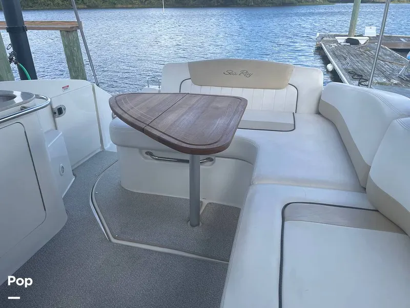 Slide: The Image of Sea Ray 280 sundancer 2010 - 15913592