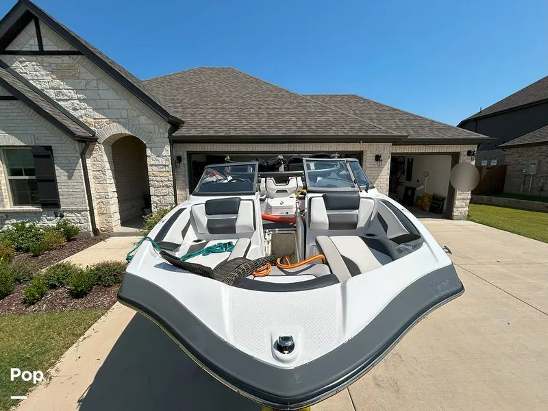 Slide: The Image of Yamaha AR195 2019 - 15850998