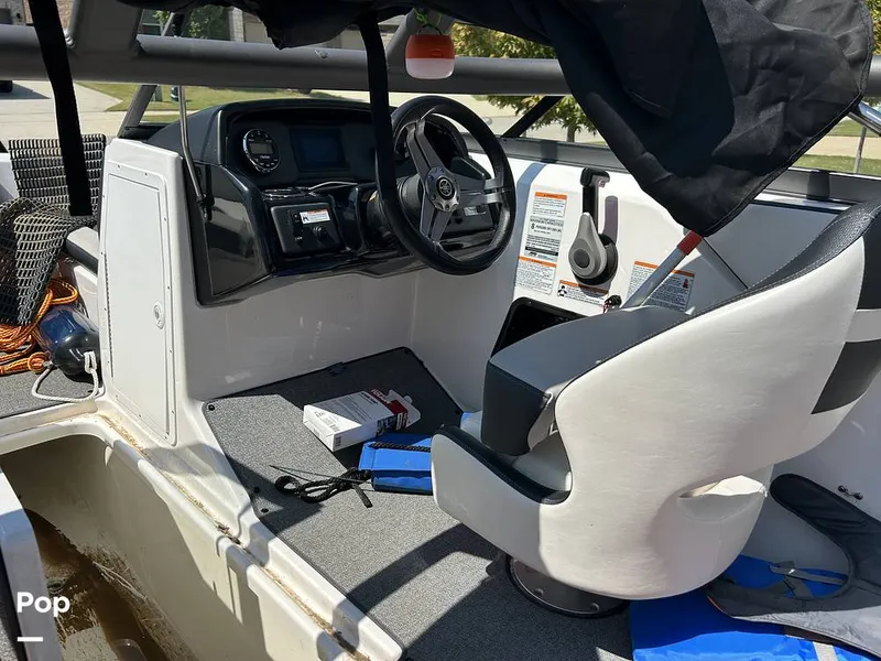 Slide: The Image of Yamaha AR195 2019 - 15851031