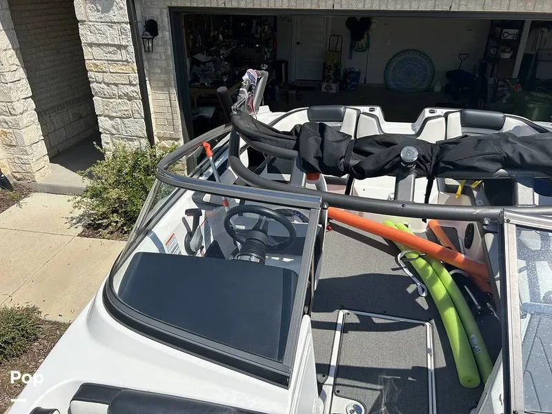 Slide: The Image of Yamaha AR195 2019 - 15851056