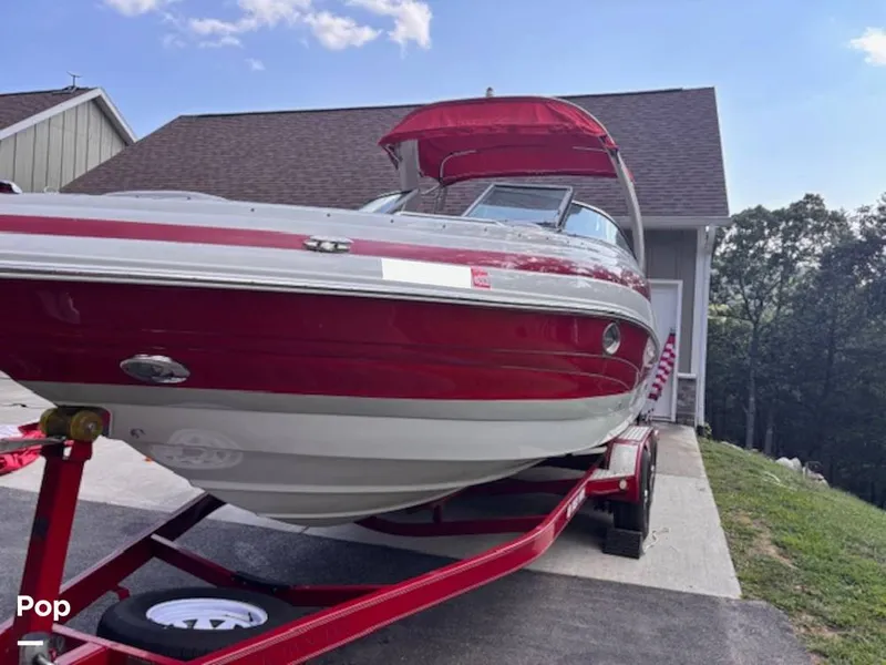 Slide: The Image of Crownline Boats 255 SS 2014 - 16157365